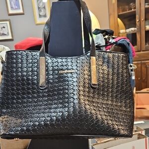 Min Min Elegant Black Woven Tote